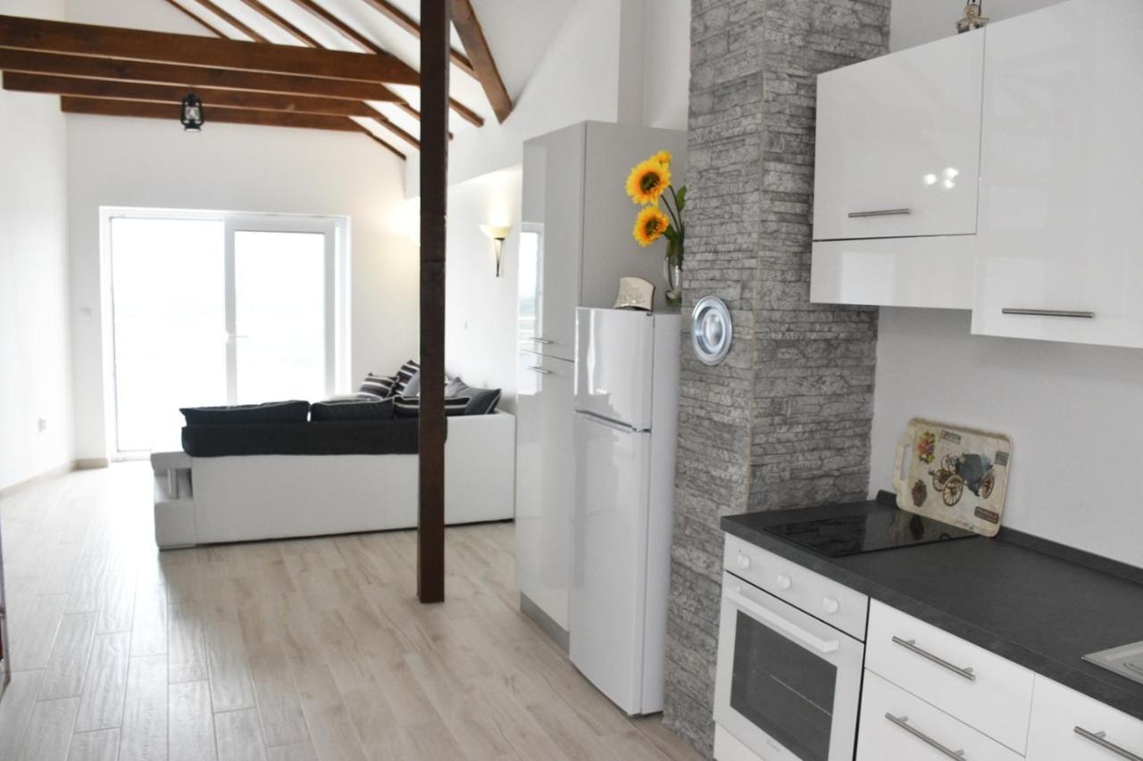 Apartmani Niko Zadar Exteriör bild