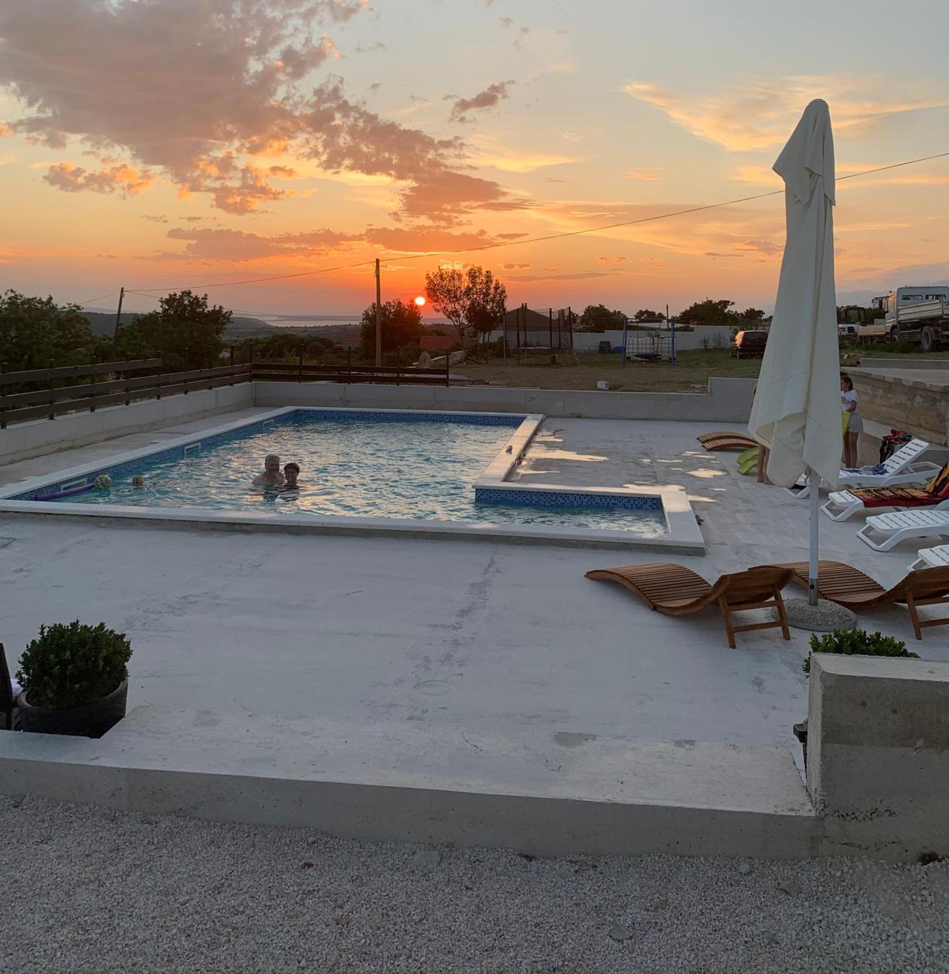 Apartmani Niko Zadar Exteriör bild