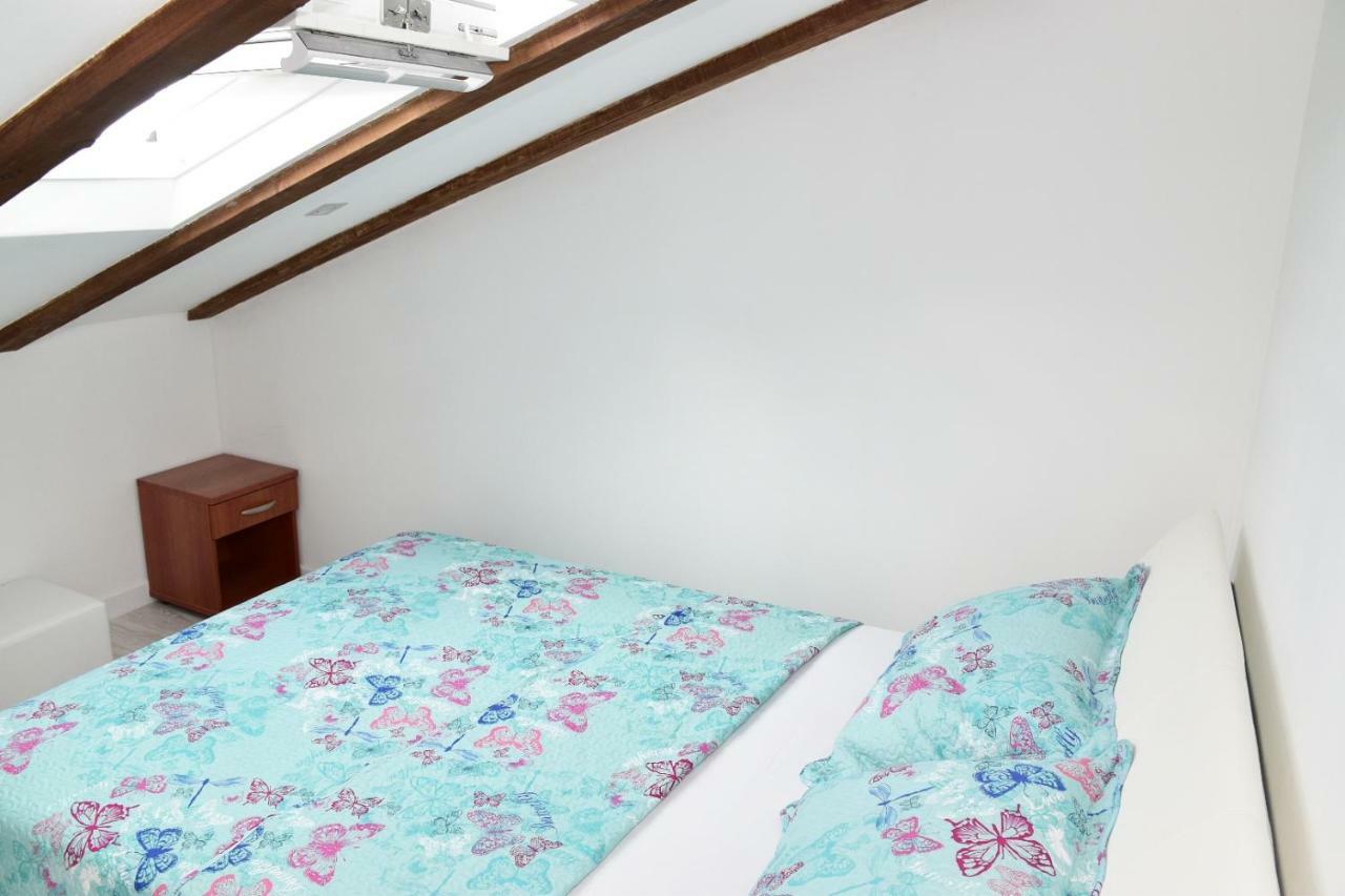 Apartmani Niko Zadar Exteriör bild
