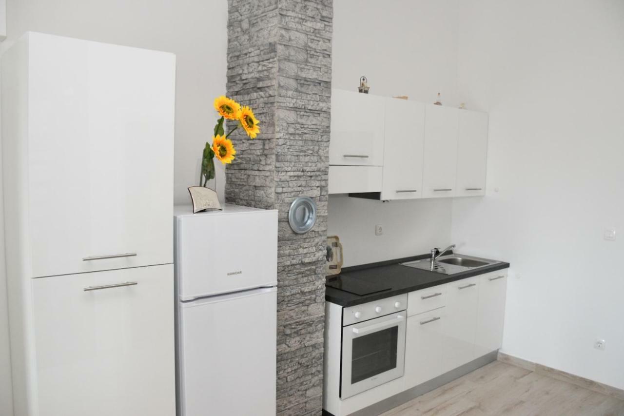 Apartmani Niko Zadar Exteriör bild