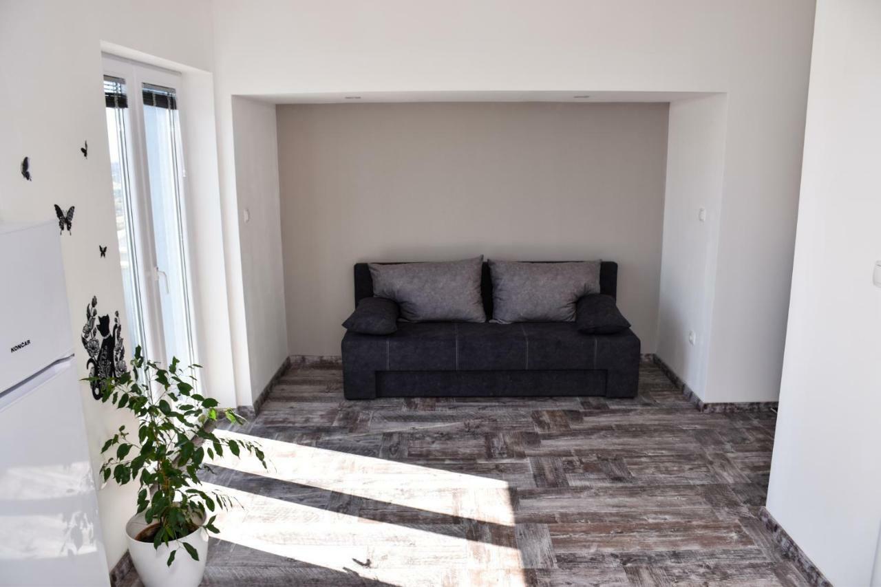 Apartmani Niko Zadar Exteriör bild